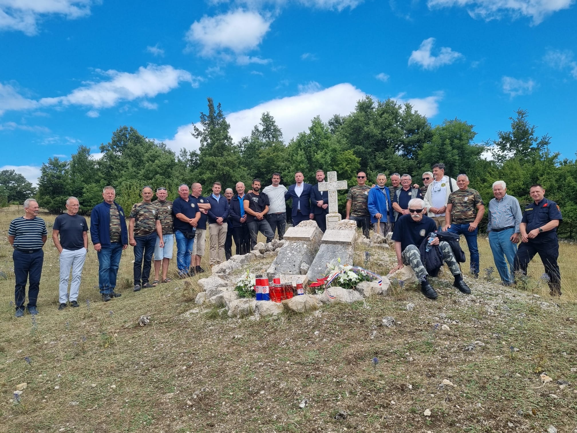 Odana počast poginulim paškim braniteljima uoči 30. obljetnice VRO Oluja