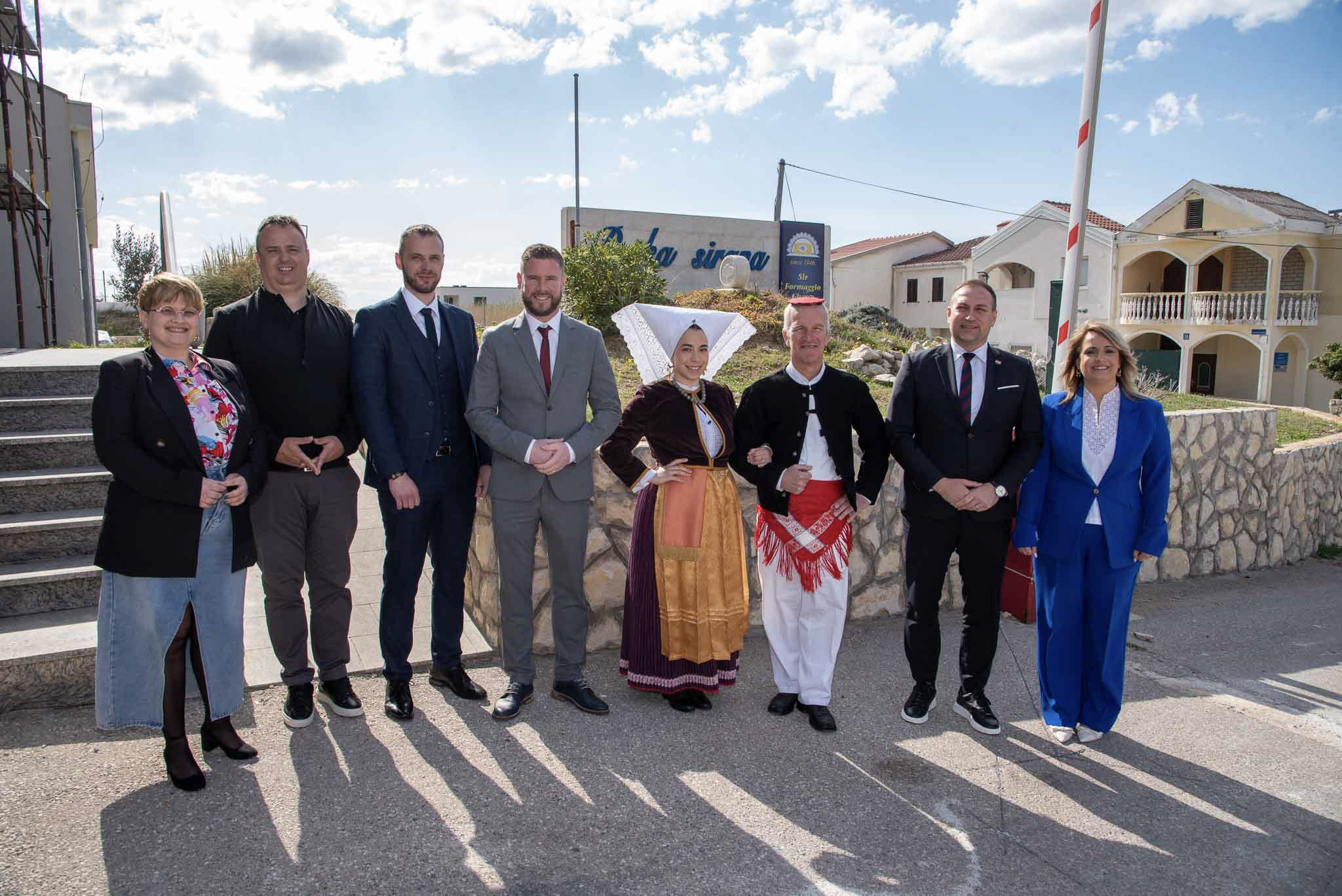 En Primeur najavio proljeće u Pagu
